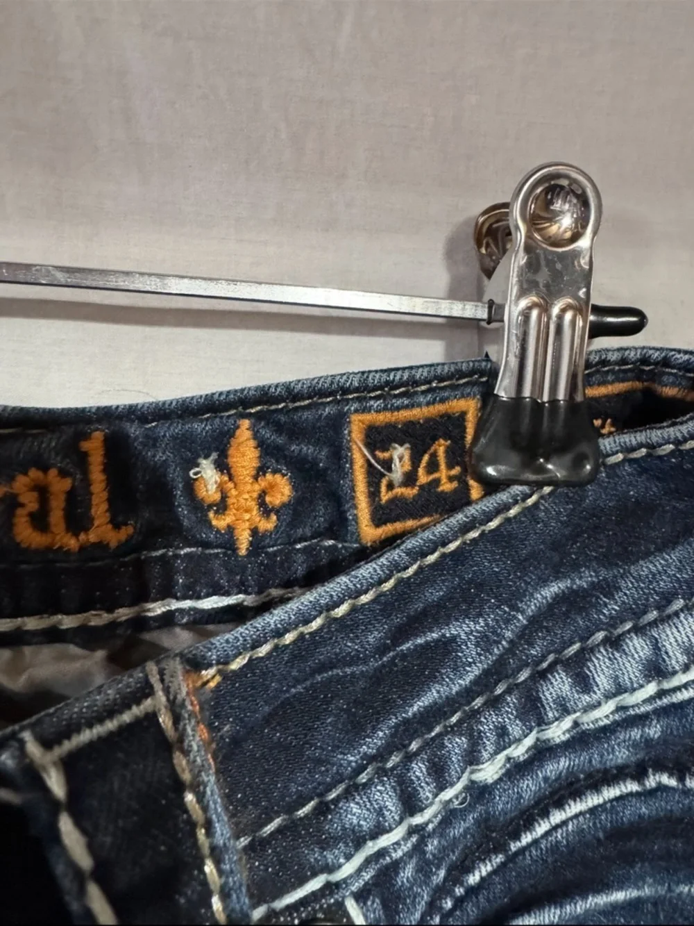 Rock Revival Aliana Straight  size 24
